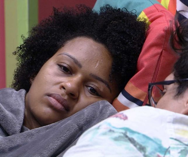 Natália chora após descontrole de Eli no BBB22: “Sai de perto de mim”